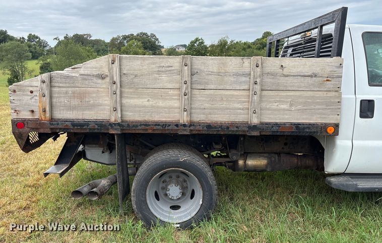 image for item EN5569 2013 Ford F550 dump flatbed truck