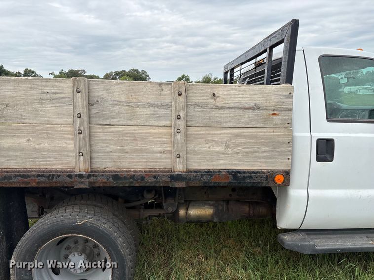 image for item EN5569 2013 Ford F550 dump flatbed truck