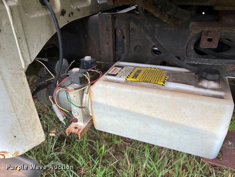 image for item EN5569 2013 Ford F550 dump flatbed truck