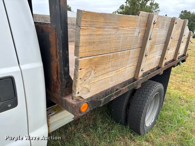 image for item EN5569 2013 Ford F550 dump flatbed truck