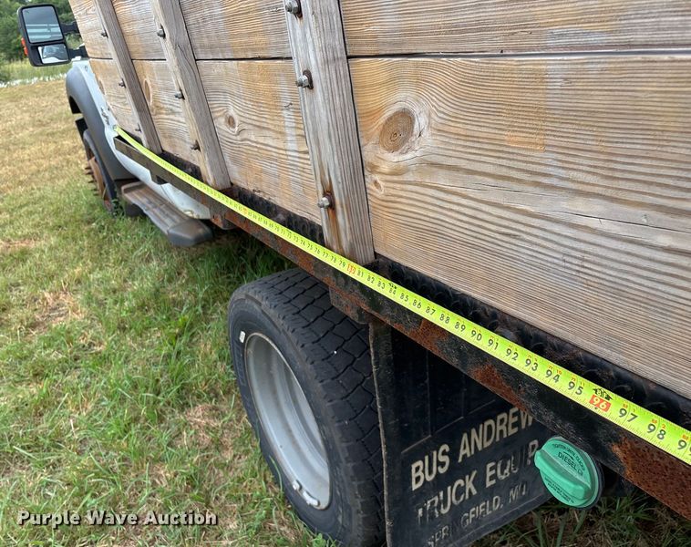 image for item EN5569 2013 Ford F550 dump flatbed truck