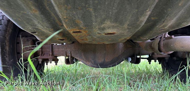 image for item EN5569 2013 Ford F550 dump flatbed truck