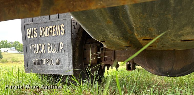 image for item EN5569 2013 Ford F550 dump flatbed truck