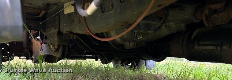 image for item EN5569 2013 Ford F550 dump flatbed truck