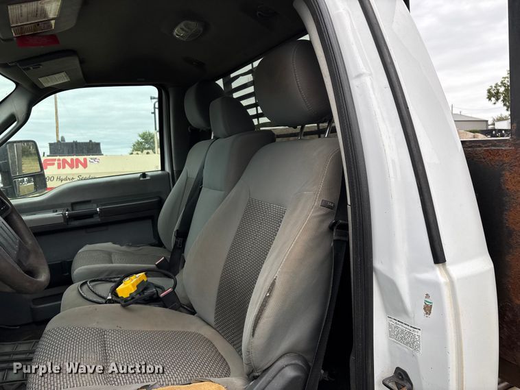 image for item EN5569 2013 Ford F550 dump flatbed truck