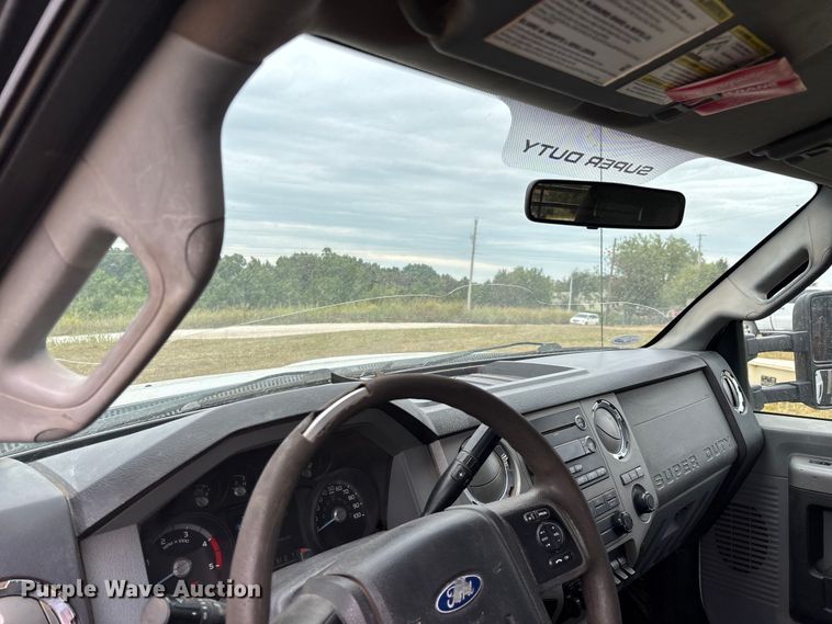 image for item EN5569 2013 Ford F550 dump flatbed truck