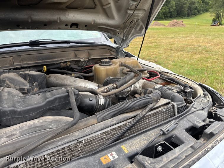 image for item EN5569 2013 Ford F550 dump flatbed truck