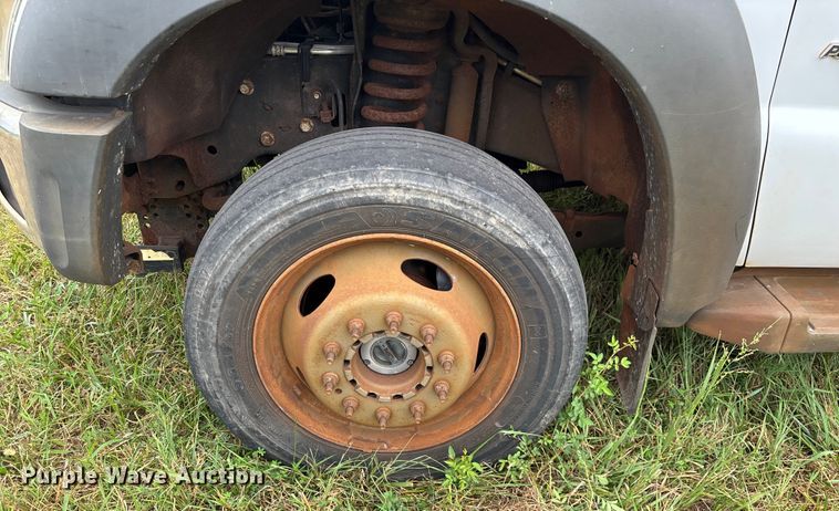 image for item EN5569 2013 Ford F550 dump flatbed truck