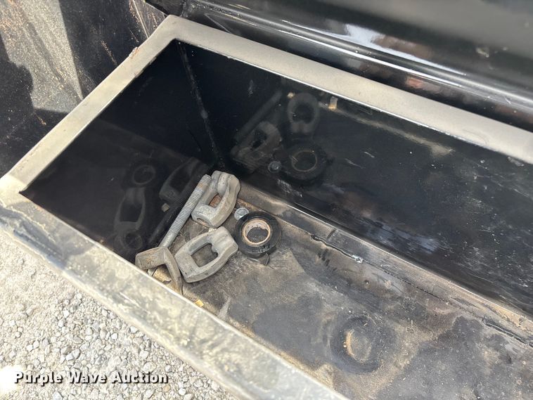 image for item EN5586 2018 Rice D0G25245 equipment trailer