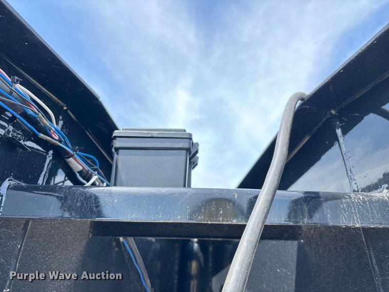 image for item EN5586 2018 Rice D0G25245 equipment trailer