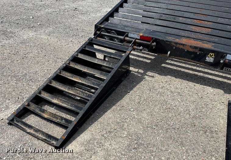 image for item EN5586 2018 Rice D0G25245 equipment trailer