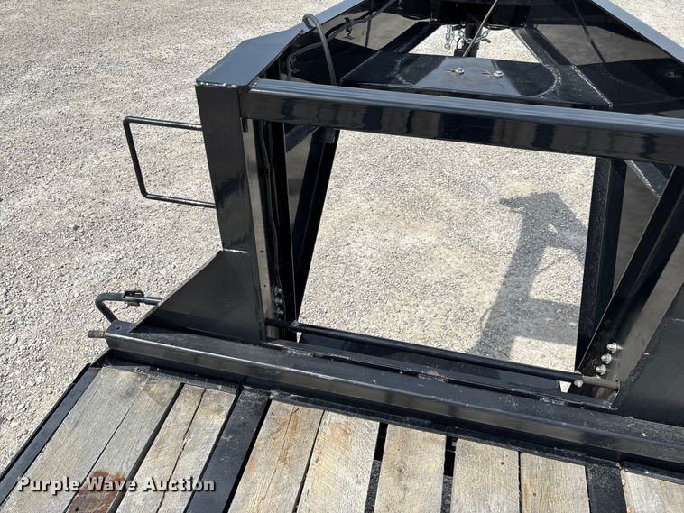 image for item EN5586 2018 Rice D0G25245 equipment trailer