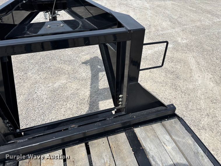 image for item EN5586 2018 Rice D0G25245 equipment trailer