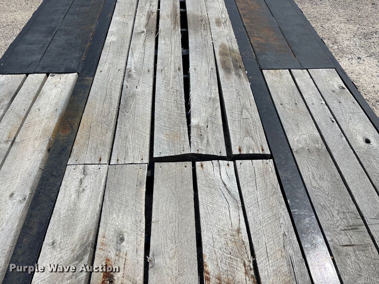 image for item EN5586 2018 Rice D0G25245 equipment trailer