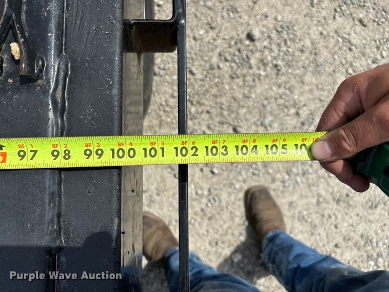 image for item EN5586 2018 Rice D0G25245 equipment trailer