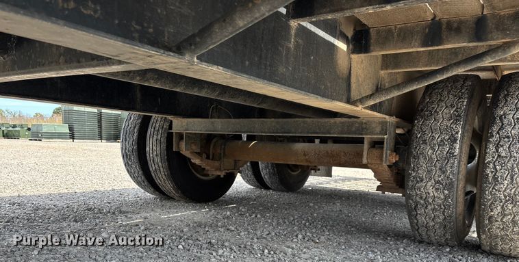 image for item EN5586 2018 Rice D0G25245 equipment trailer