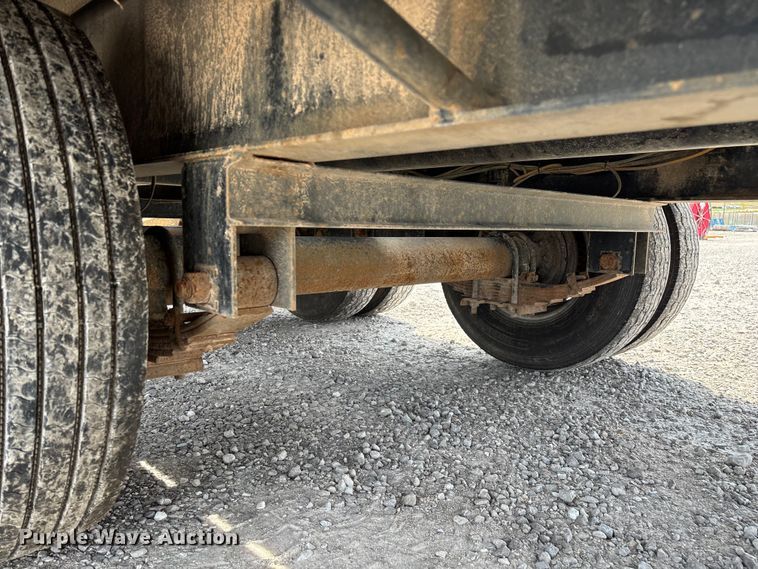 image for item EN5586 2018 Rice D0G25245 equipment trailer