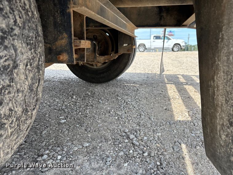 image for item EN5586 2018 Rice D0G25245 equipment trailer