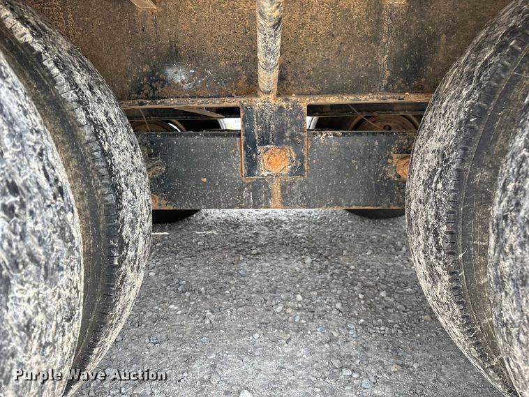 image for item EN5586 2018 Rice D0G25245 equipment trailer