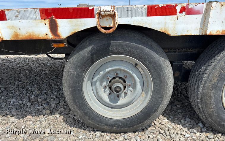 image for item EN5587 1982 Shop built equipment trailer