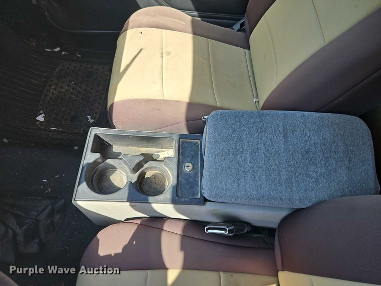 image for item EO4608 1994 Jeep Wrangler S SUV