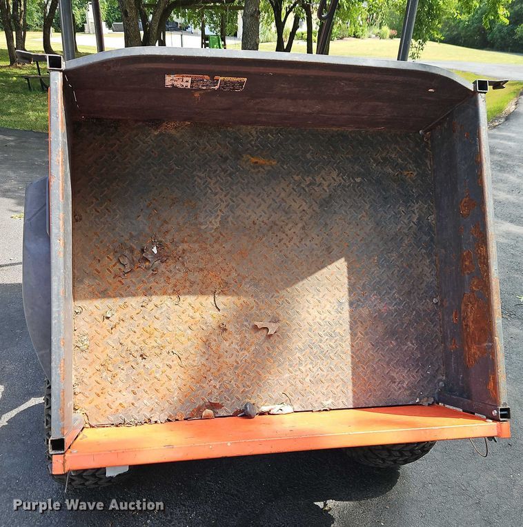 image for item EO4644 2010 Kubota RTV500 utility vehicle