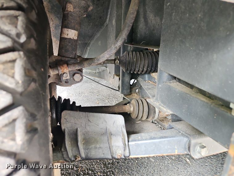 image for item EO4644 2010 Kubota RTV500 utility vehicle