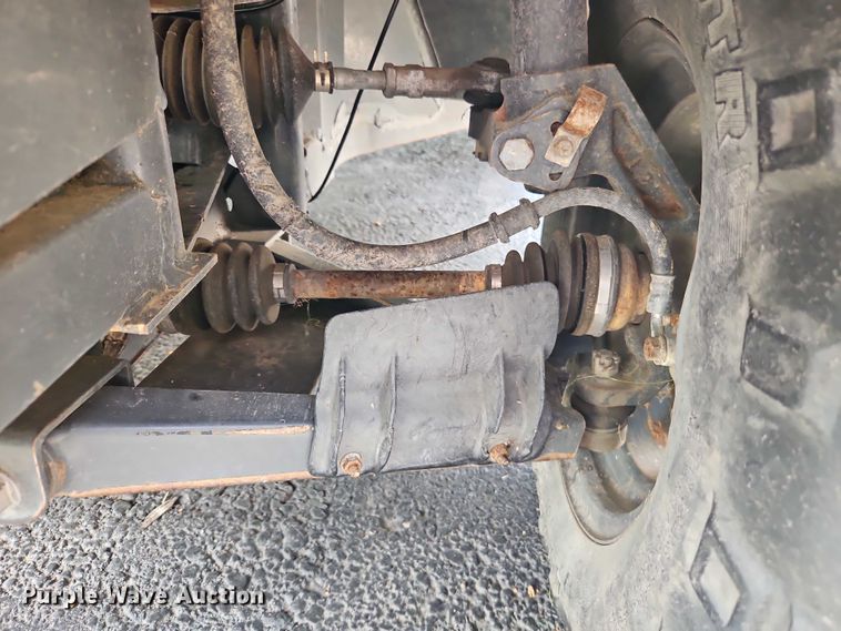 image for item EO4644 2010 Kubota RTV500 utility vehicle