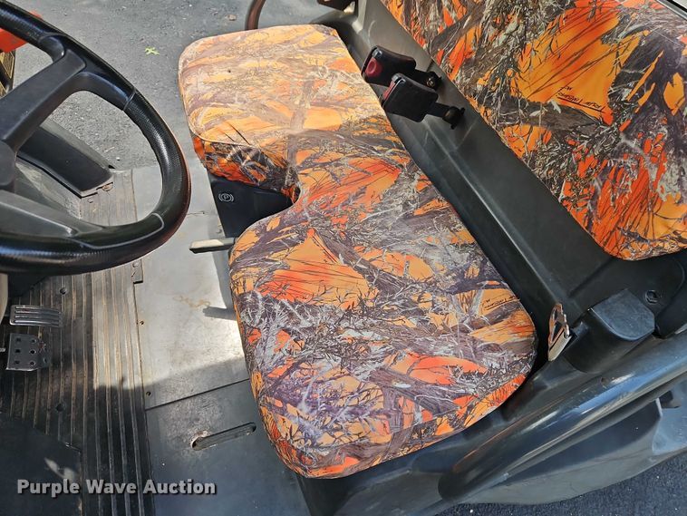 image for item EO4644 2010 Kubota RTV500 utility vehicle