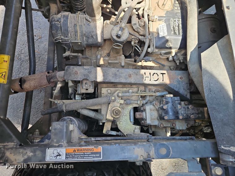 image for item EO4644 2010 Kubota RTV500 utility vehicle