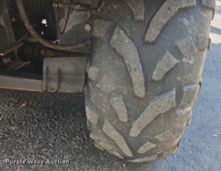 image for item EO4644 2010 Kubota RTV500 utility vehicle