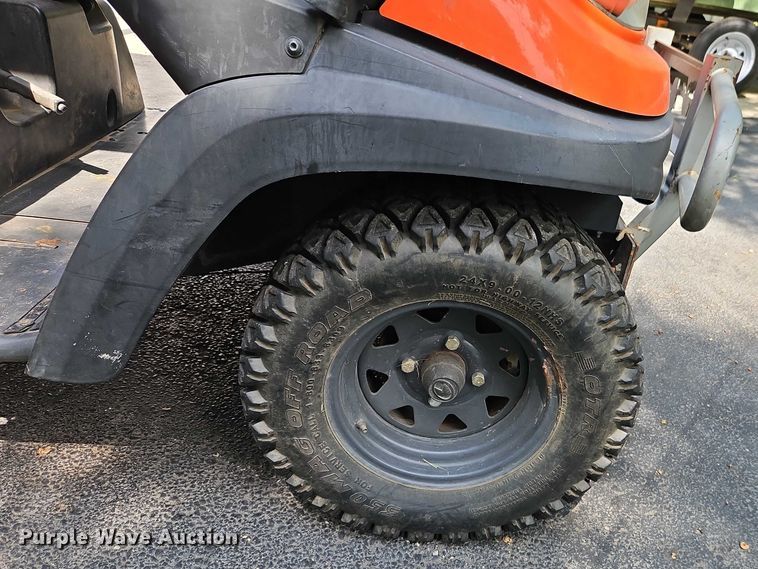 image for item EO4644 2010 Kubota RTV500 utility vehicle