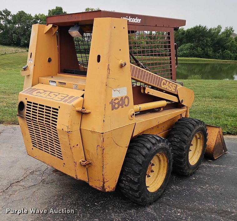 image for item EO4647 1992 Case 1840 skid steer loader