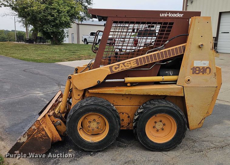 image for item EO4647 1992 Case 1840 skid steer loader