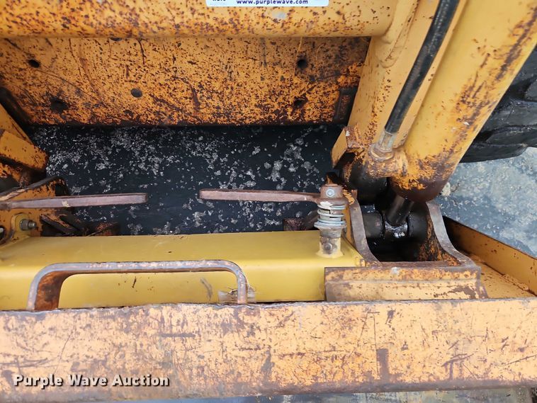 image for item EO4647 1992 Case 1840 skid steer loader