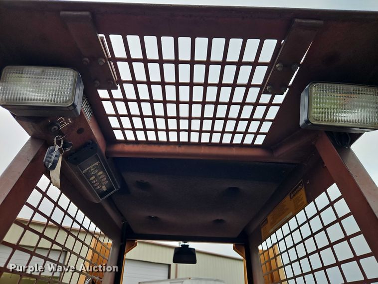 image for item EO4647 1992 Case 1840 skid steer loader