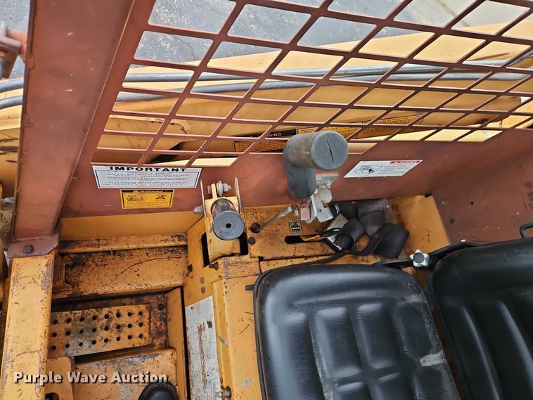 image for item EO4647 1992 Case 1840 skid steer loader