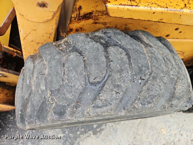 image for item EO4647 1992 Case 1840 skid steer loader