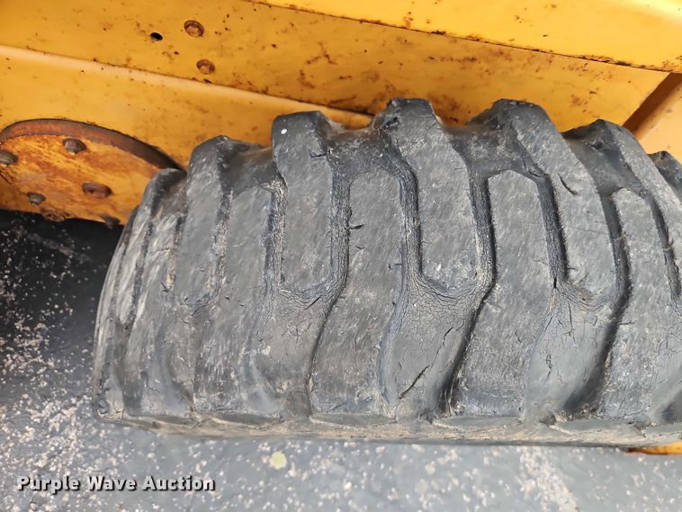 image for item EO4647 1992 Case 1840 skid steer loader