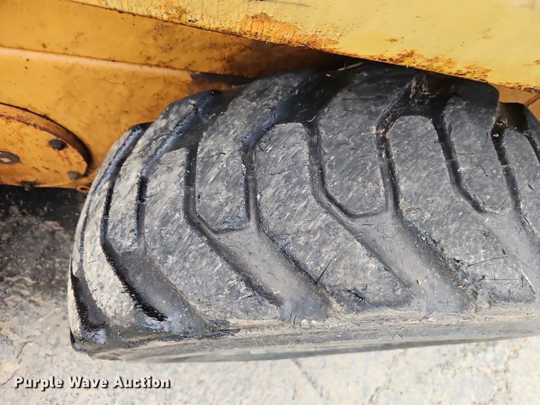 image for item EO4647 1992 Case 1840 skid steer loader