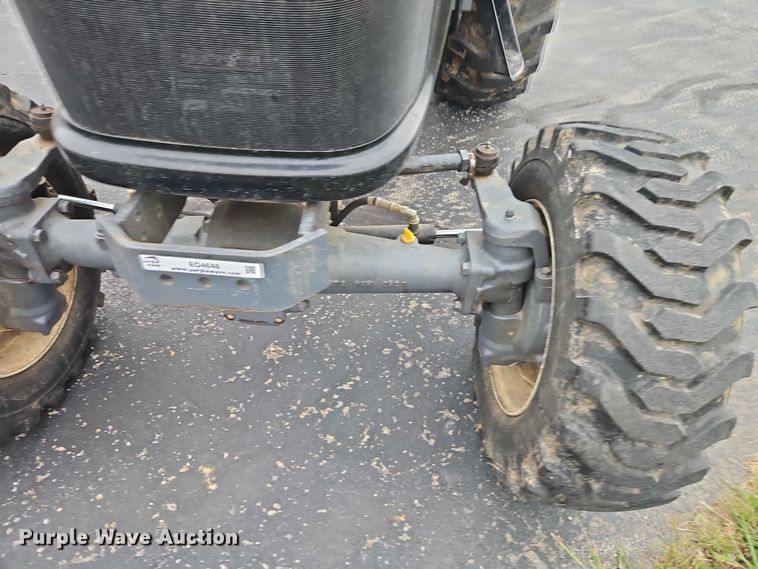 image for item EO4648 New Holland TC35D MFWD tractor