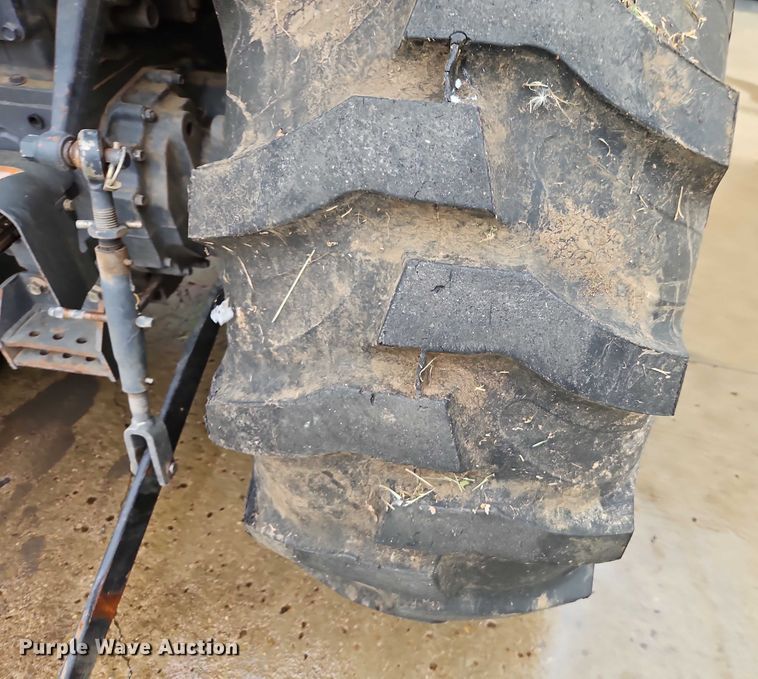 image for item EO4648 New Holland TC35D MFWD tractor