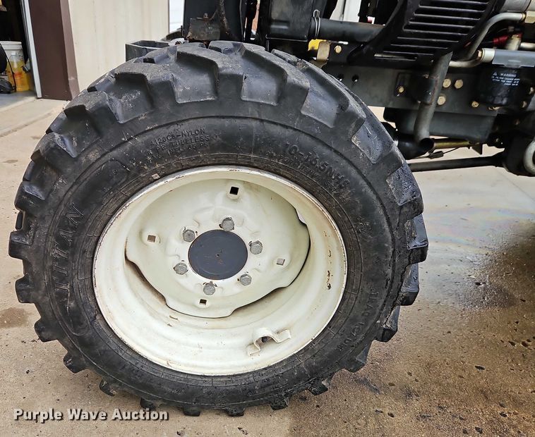 image for item EO4648 New Holland TC35D MFWD tractor