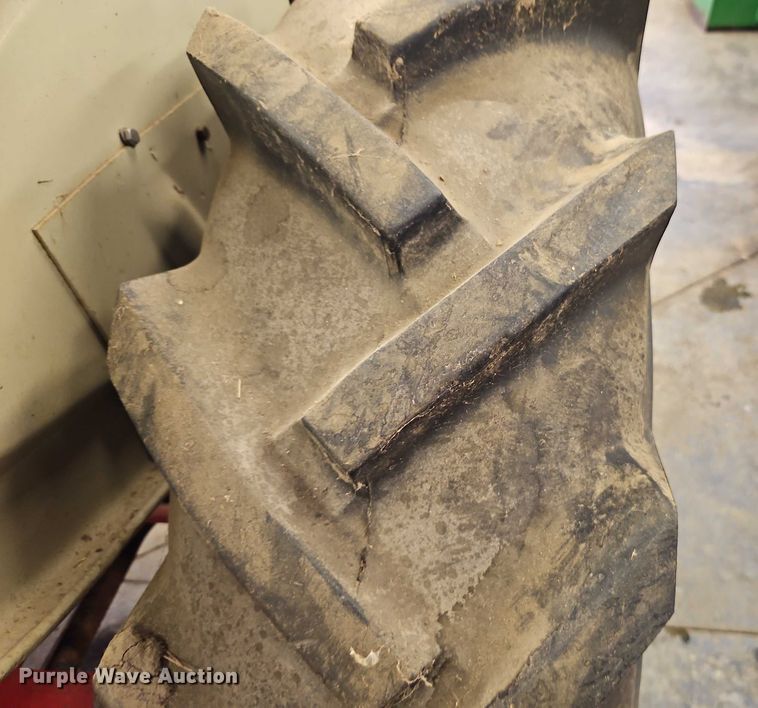 image for item EO4649 Ford 801 Powermaster tractor