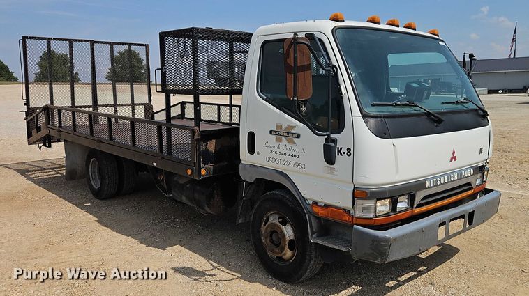 image for item EO4656 2002 Mitsubishi Fuso FE639 flatbed truck