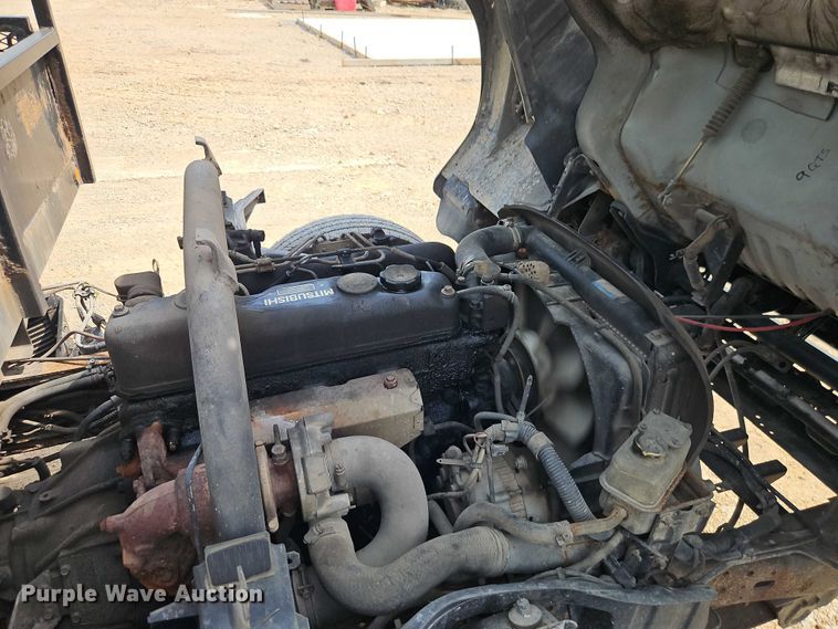 image for item EO4656 2002 Mitsubishi Fuso FE639 flatbed truck