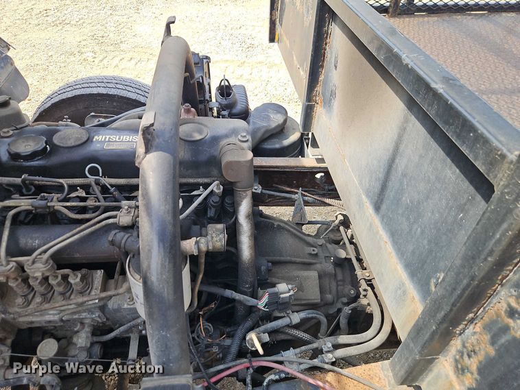 image for item EO4656 2002 Mitsubishi Fuso FE639 flatbed truck