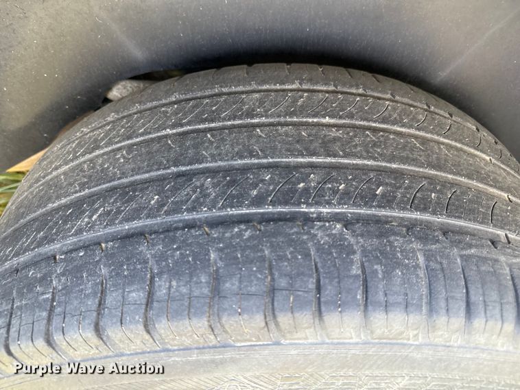 image for item EP0516 2004 Mercedes-Benz ML500 SUV