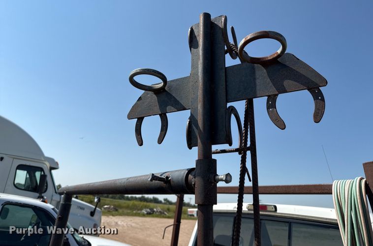 image for item EP0519 1997 Ford F450 Super Duty flatbed truck