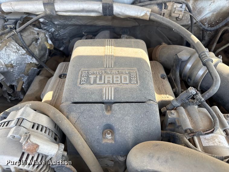 image for item EP0519 1997 Ford F450 Super Duty flatbed truck